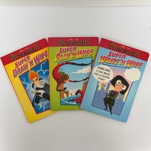 DISNEY PIXAR THE INCREDIBLES Super Draw’n, Play’n, Write’n Wipe Book Set